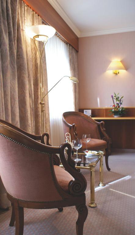Hotel Forum Martigny Luaran gambar